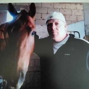 Meet your Posher, Larry